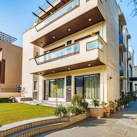 Royal Residence Mg Road Gurgaon Extérieur photo