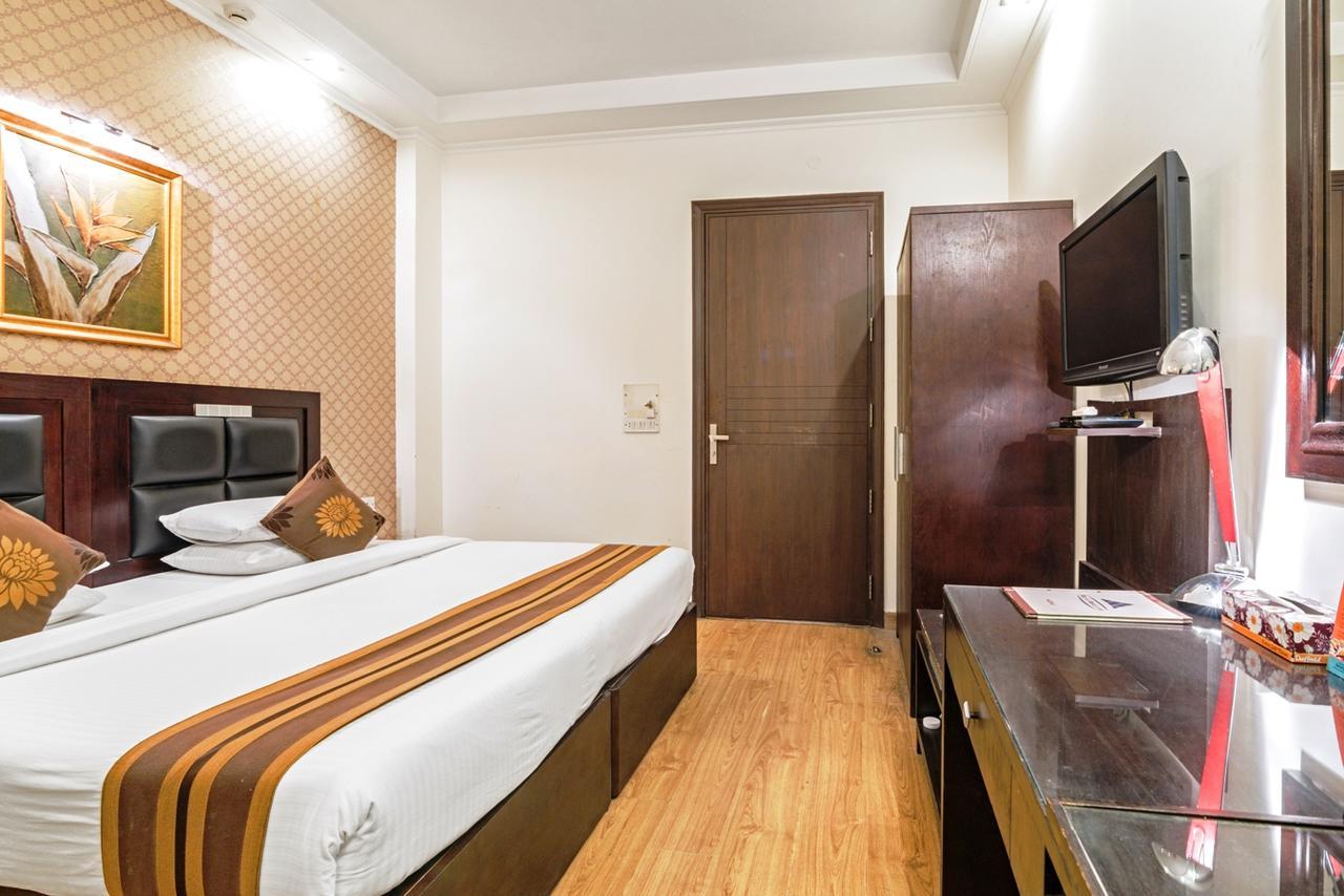 Royal Residence Mg Road Gurgaon Extérieur photo